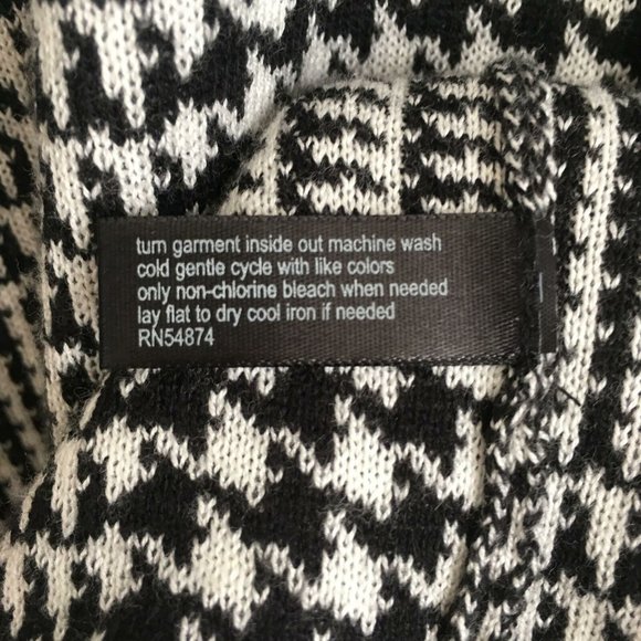 The Limited Cardigan Sweater - Picture 6 of 7